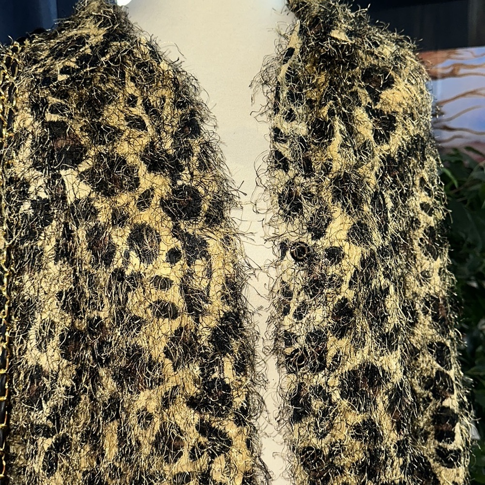 Leopard Print Lightweight Jacket Euc - image 3